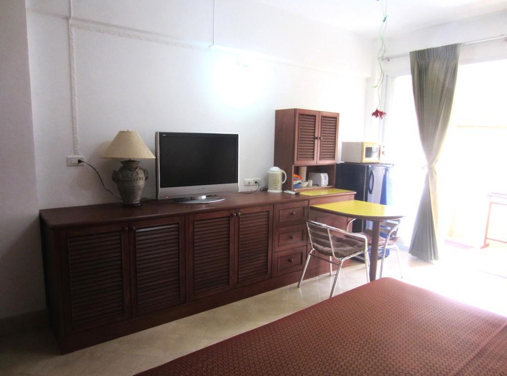 DAO Studio Apartments Patong Exterior foto